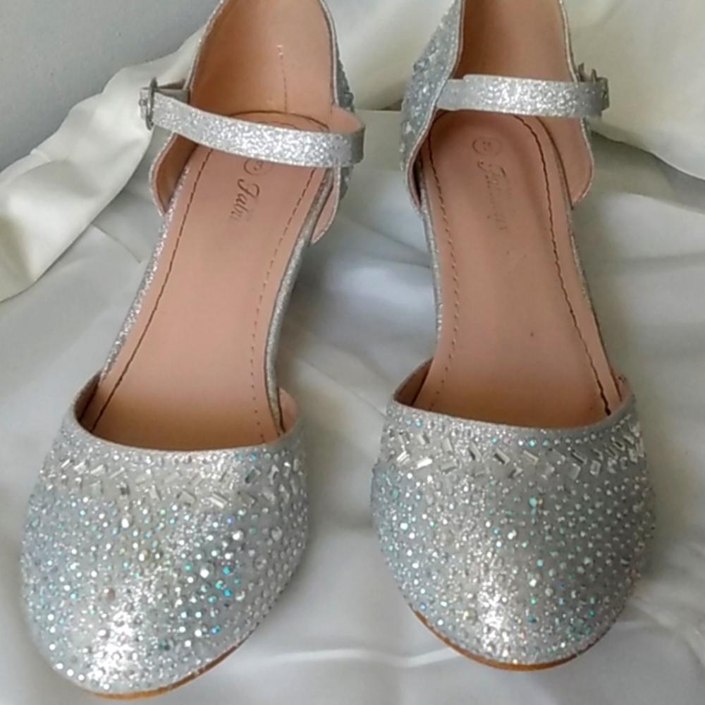 Girls Dress Shoes